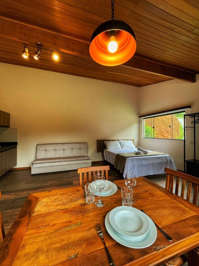 Cabanas Eco Das Montanhas 多明戈斯马丁斯 外观 照片