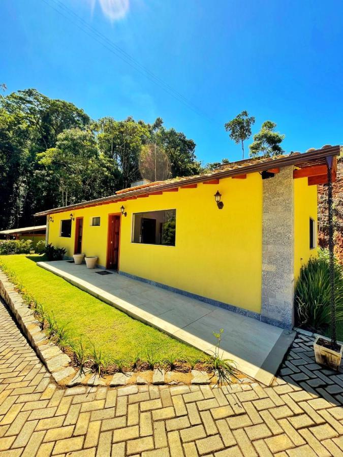 Cabanas Eco Das Montanhas 多明戈斯马丁斯 外观 照片